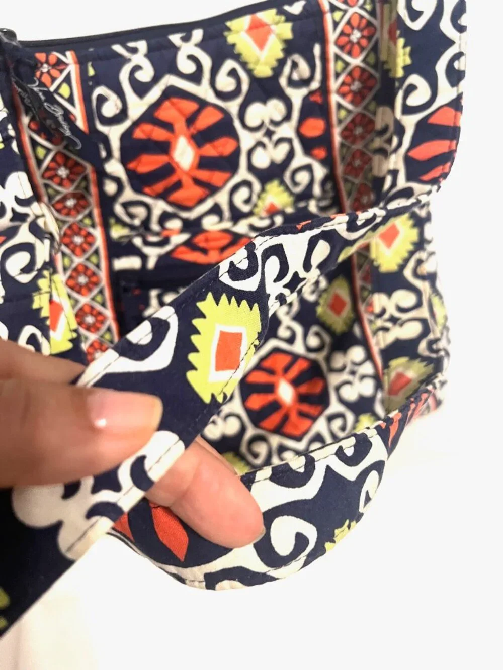 Vera Bradley Retired Sun Valley Quilted Crossbody/Hipster Adjustable Strap Purse